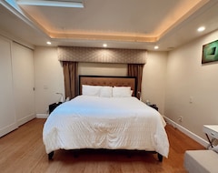 Casa/apartamento entero Luxury Beachfront Condo - Top Floor With Spa Amenities (Solana Beach, EE. UU.)
