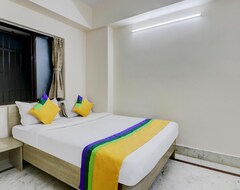 Hotel Treebo Trip Tulsi Palace (Kolkata, India)