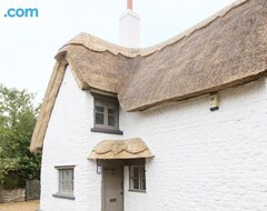Cijela kuća/apartman The Bee Cottage Rutland - 17th Century Thatched. (Cottesmore, Ujedinjeno Kraljevstvo)