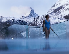 Khách sạn Hotel Couronne Superior (Zermatt, Thụy Sỹ)