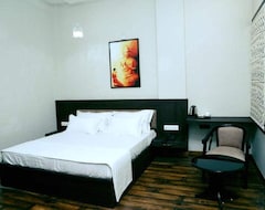 Khách sạn Capital O 42033 Hotel Umrao Inn (Jind, Ấn Độ)
