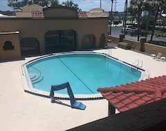 Otel Just What You Were Looking For! 2 Family-friendly Units, Onsite Pool & Dining (St. Augustine, ABD)