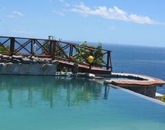 Hotel Mango Island Lodges (Saint Joseph, Dominica)