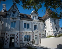 Khách sạn O Pti Nid (Cabourg, Pháp)