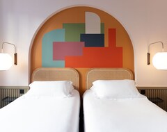 Hotel Des Artistes (Lion, Fransa)