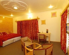 Hotel Alpine Club (Nainital, Indien)