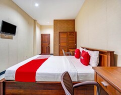 Hotelli Oyo Flagship 90889 Dkb Residence (Surabaya, Indonesia)