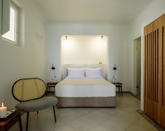 Aparthotel Stunning Santorini Villa - 1 Bedroom - Villa Supreme - Private Heated Plunge Pool And Beautiful Caldera Sea Views - Oia (Imerovigli, Grčka)
