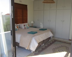 Hotel Khayanoster (Paternoster, South Africa)