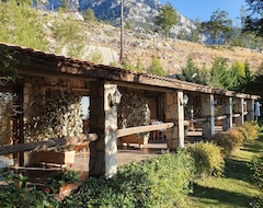 Otel Olympos Mountain Lodge (Kemer, Türkiye)