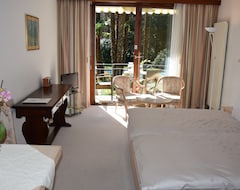 Hotelli Garni Villa Siesta Park (Losone, Sveitsi)