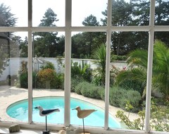Cijela kuća/apartman Charming Seaside Villa With Pool-300 M Close To A Vast Unspoilt Beach (Portbail, Francuska)