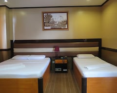 Hotel Palwa (Dumaguete City, Filipini)