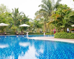 Flc Luxury Resort Vinh Phuc (Vinh, Vietnam)