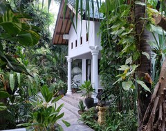 Khách sạn Villa Boreh Beach Resort And Spa (Singaraja, Indonesia)
