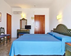 Hotel Apartamentos Ses Savines (Ibiza By, Spanien)
