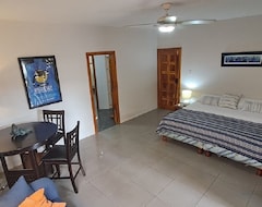 Entire House / Apartment Restful Beachfront House In Ecuador (Crucita, Ecuador)