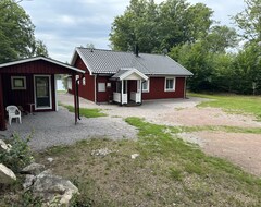 Casa/apartamento entero Semesterhus Erikstorp Sjöutsikt Båtbrygga Fiske Bad Sjötomt (Brömsebro, Suecia)