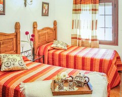 Casa/apartamento entero 4 Bedroom Accommodation In Villanueva Del Rey (Villanueva del Rey, España)