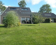 Toàn bộ căn nhà/căn hộ Pleasant Holiday Home In Langweer With Infrared Sauna (Legemeer, Hà Lan)