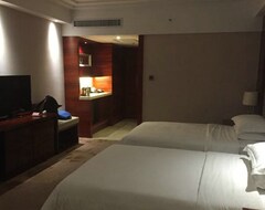 Licaitianxi Hotel (Xianyang, China)