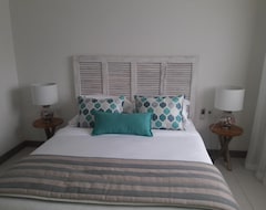 Otel Lescale Beachfront Luxury Suite By Dream Escapes (Le Morne, Mauritius)