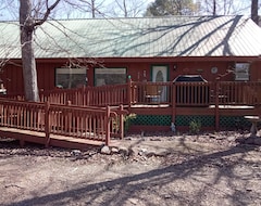 Entire House / Apartment Forest Get Away! Surrounded By National Forest. Beautiful Home In The Woods. (Mena, USA)
