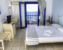 Hotel Mochlos Blue (Mochlos, Greece)