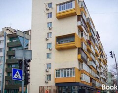 Hele huset/lejligheden 112 Vulitsia Velika Vasilkivska (Kyiv, Ukraine)