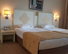 Hotelli Crystal Admiral Resort Suites & Spa (Kizilot, Turkki)