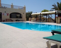 Khách sạn San Antonio Guesthouse (Xlendi, Malta)