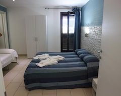 Bed & Breakfast Torquemada Appartamenti Open Space (Margherita di Savoia, Ý)