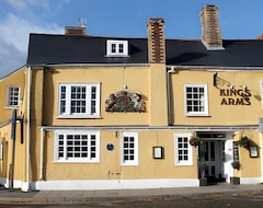 The Kings Arms Hotel (Abergavenny, Birleşik Krallık)