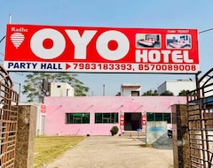 Khách sạn Pop Radhe Oyo Hotel (Gurgaon, Ấn Độ)