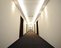 Khách sạn Aparthotel Strefa Premium (Tychy, Ba Lan)