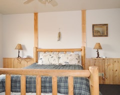 Hotel Sleepy J Cabins (Swan Valley, EE. UU.)