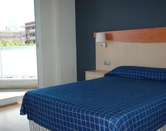 Hotel Evenia President (Salou, Spain)