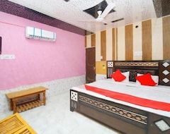 Hotel Kiran (Bilaspur, India)