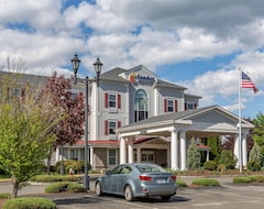 Khách sạn Holiday Inn Express & Suites Amherst-Hadley (Hadley, Hoa Kỳ)