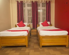 Khách sạn OYO 30417 Hotel Green View Neelgiri (Kasauli, Ấn Độ)
