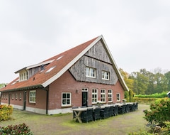 Toàn bộ căn nhà/căn hộ Luxury Farmhouse Near Forest In Dinkelland (Denekamp, Hà Lan)