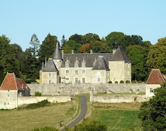Hotel Château Des Feugerets - Bellême Normandy (La Chapelle-Souëf, Francia)