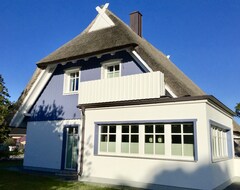Toàn bộ căn nhà/căn hộ Exclusive Holiday Home Under Thatched - Erstvermietung Herbst 2018 - (Prerow, Đức)