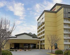 Otel Clarion Inn & Suites By Hampton Convention Center (Hampton, ABD)