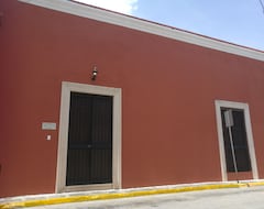 Toàn bộ căn nhà/căn hộ Stay 3 Blocks To Santa Lucia And Steps From English Library (Centro, Mexico)