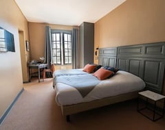 Hotel Hôtel Saint-Julien (Angers, France)