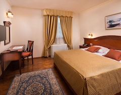 Hotelli Hotel Savoy (Opatija, Kroatia)