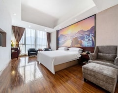 Hotel Langqiao International (Changle, China)