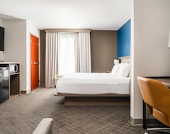 Hotel Comfort Suites Columbia Northeast - Fort Jackson (Columbia, USA)