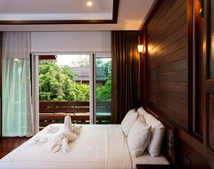 Hotel Ruen Come In (Chiang Mai, Thailand)